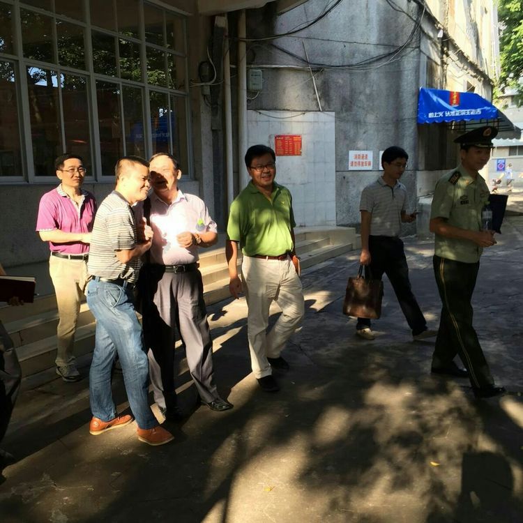 省教育厅安全检查组到我校食堂开展食品安全检查工作
